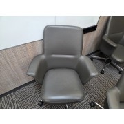 셀리오스 중역 의자 CH5401